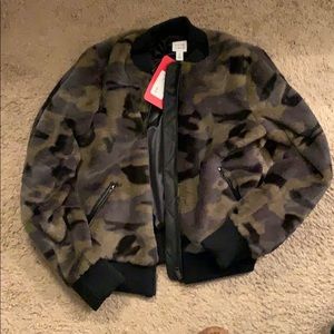 Peyton Jensen faux fur camo bomber